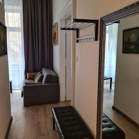 Amber Apartament 11 Cracovia Esterno foto